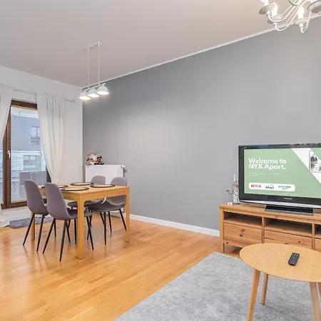 Sarmacka 4b By Nyx Apartment